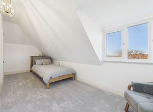 Bedroom- click for photo gallery
